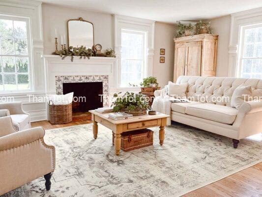 Cách phối thảm trang trí với sofa giúp phòng khách sang trọng hơn
