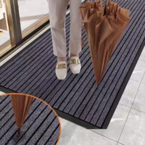 Thảm lối khách sạn giữ bụi và cát từ giày dép