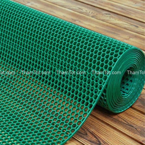 tham-nhua-luoi-to-ong-1 Thảm nhựa lưới tổ ong màu xanh