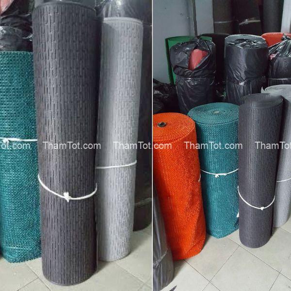 Thảm nhựa que