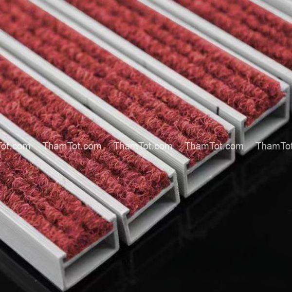 tham-khung-nhom-giu-bui-bam-20mm-4
