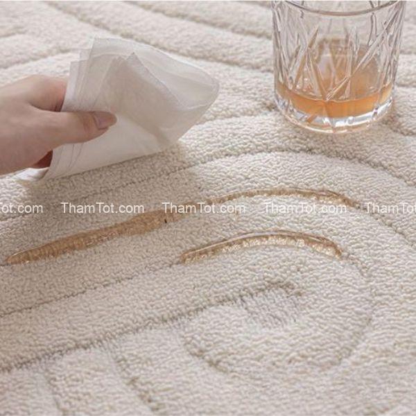 tham-trai-san-phong-khach-truot-nuoc-hinh-tron-2 Thảm trải sàn phòng khách trượt nước màu be